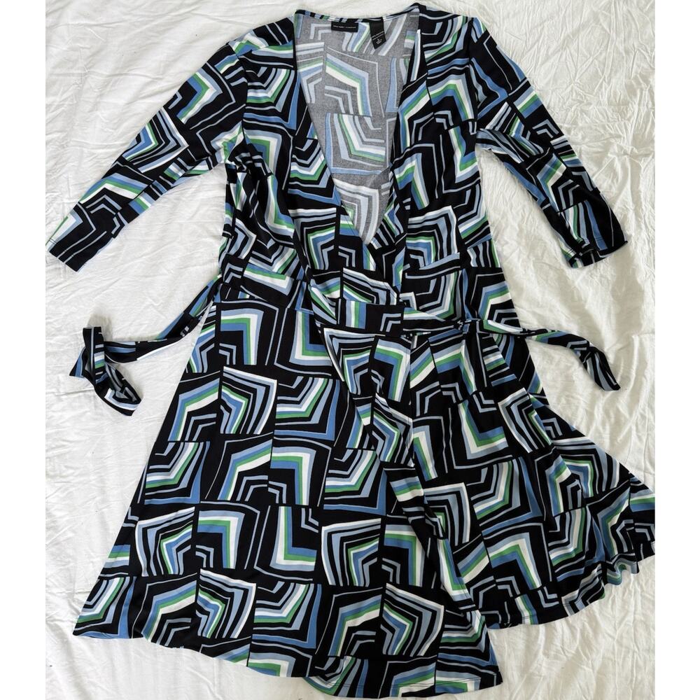 New York & Company Geometric Wrap V-Neck Knit Stretch Dress 3/4 Sleeve L